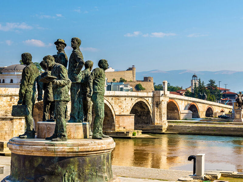 Otobüslü Balkan Masalı Turu  (Ekstra Turlar, Akşam Yemekleri, Balkan Gecesi & Yunan Tavernası Dahil)