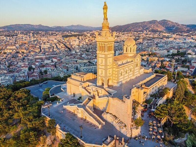 AKDENİZ TRİOSU (VCE-BCN) 2025